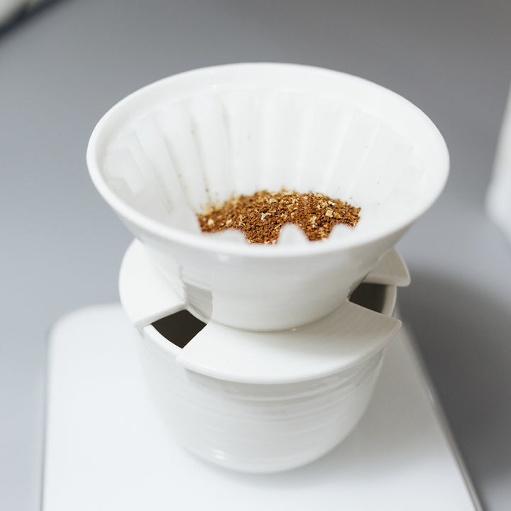 April Pour Over Ceramic Brewer – Manual Coffee Dripper