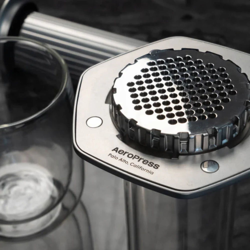 AeroPress Coffee Maker – Premium Edition