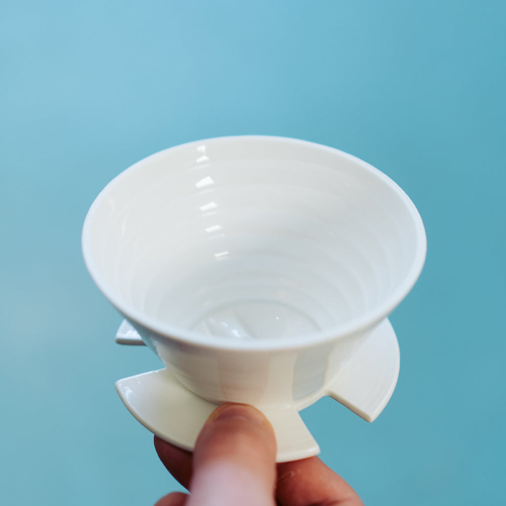 April Pour Over Ceramic Brewer – Manual Coffee Dripper