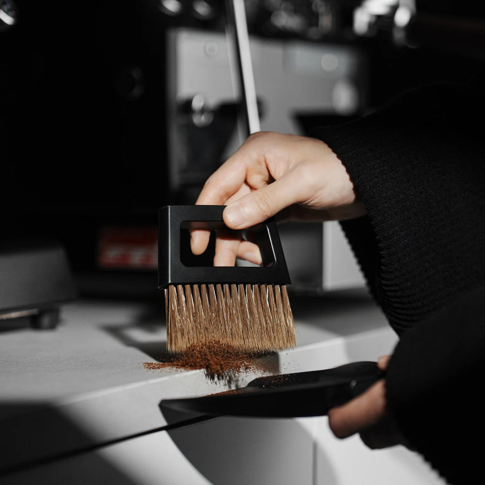 MHW-3Bomber Coffee Bar Brush-Black