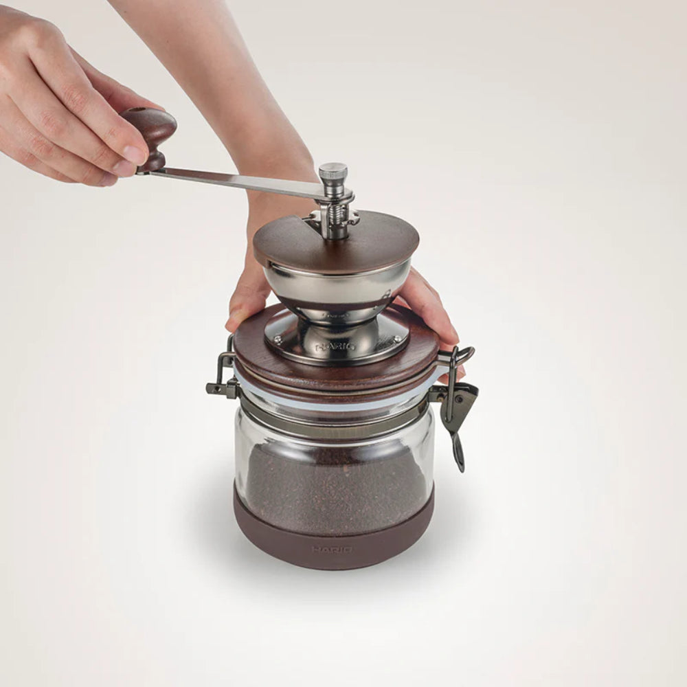 مطحنة قهوة هاريو