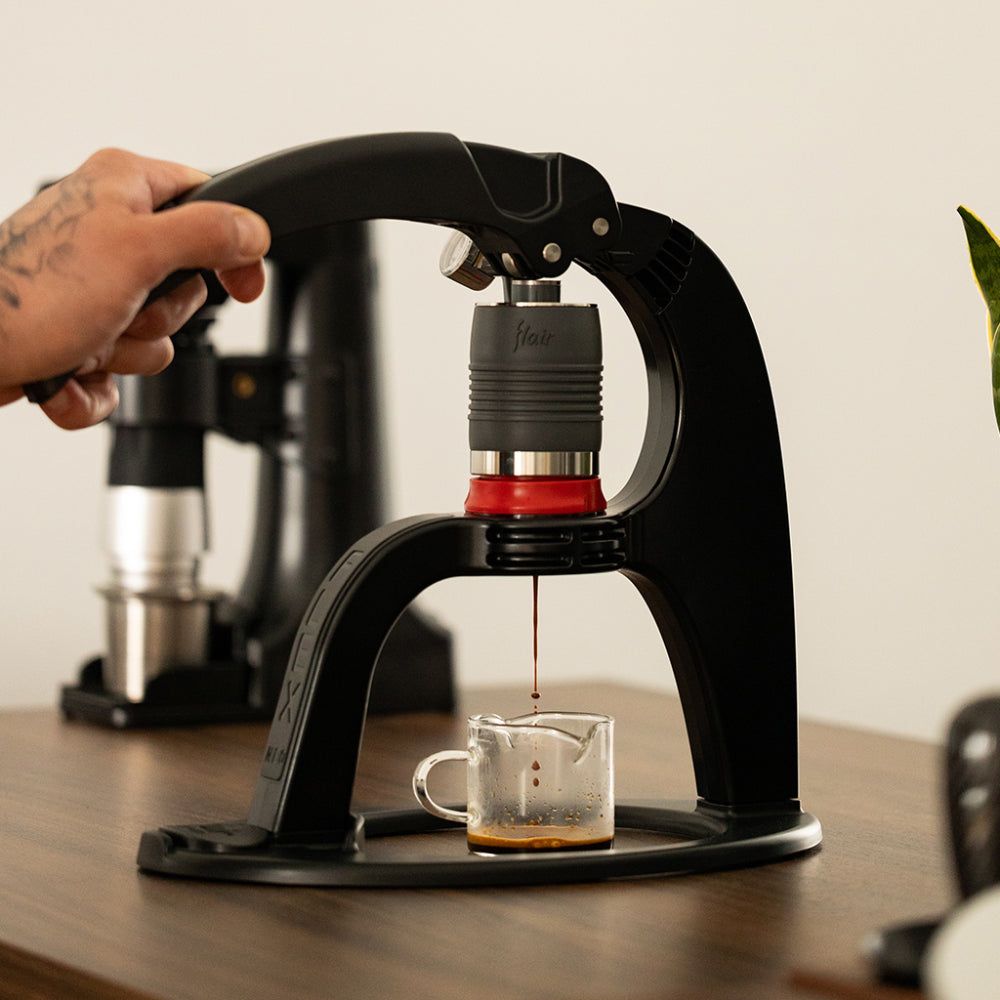 Flair NEO Flex Espresso Maker With Carrying Case Black