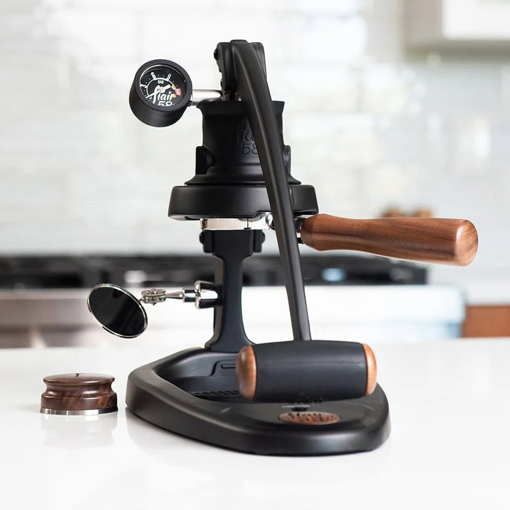 Flair 58 Plus 2 Espresso Maker in Travel Hard Case