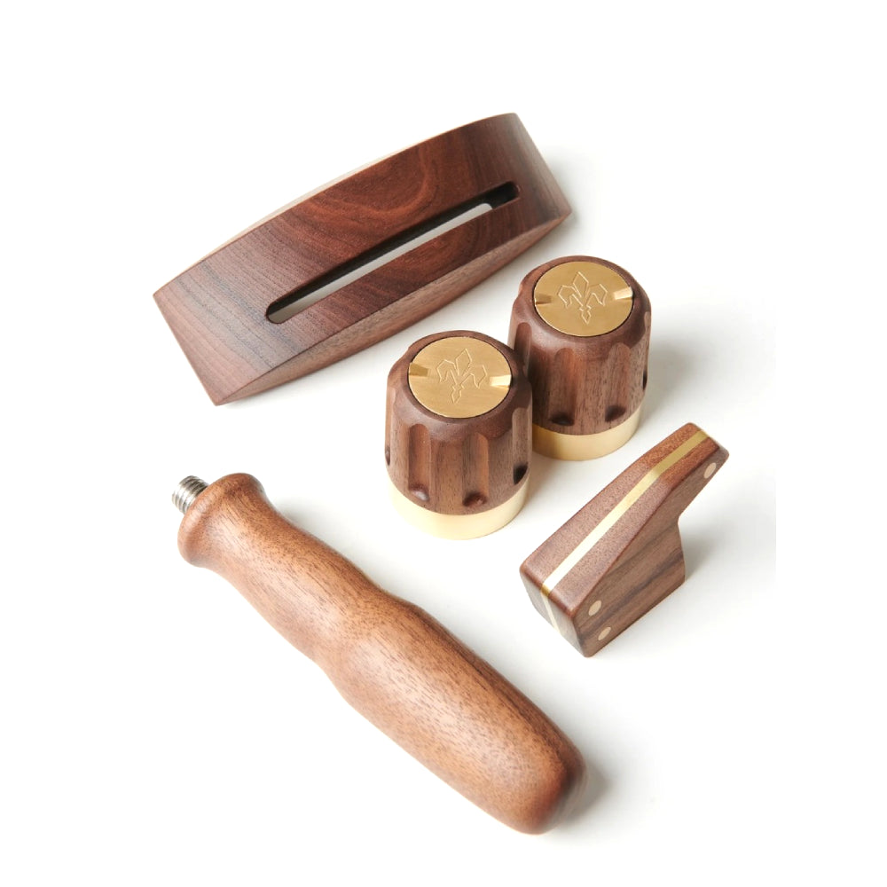 SPECHT – LM Linea Mini Kit in Walnut & Brass