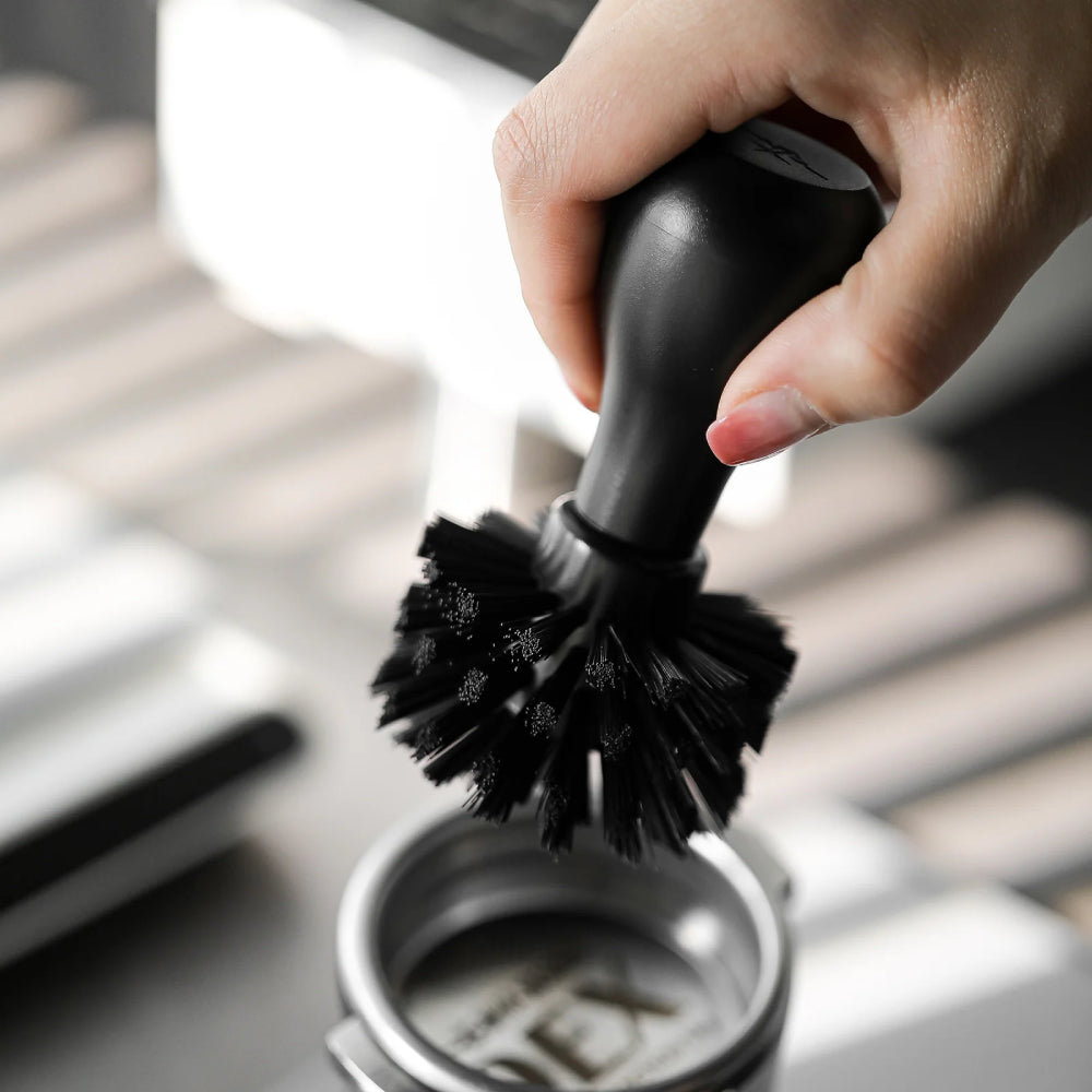 MHW-3BOMBER Coffee Portafilter Cleaning Brush 58mm