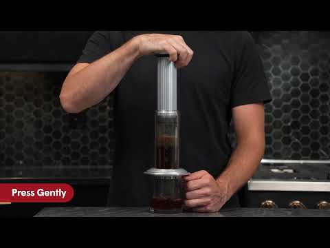 AeroPress Coffee Maker – Premium Edition